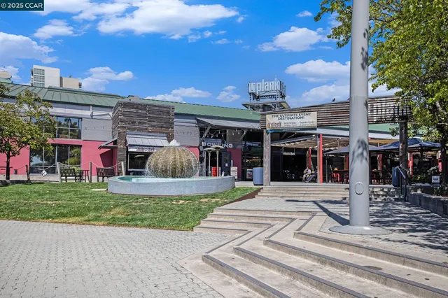 $449,999 | 410 Webster Street, Unit 1, Oakland, CA 94607