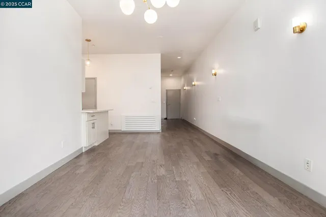 $449,999 | 410 Webster Street, Unit 1, Oakland, CA 94607