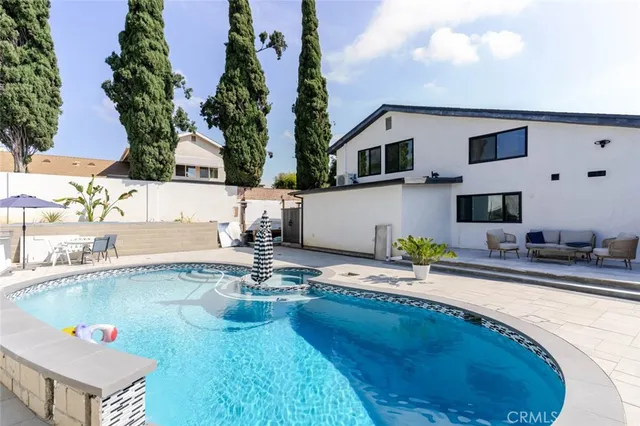 $2,500,000 | 10861 Lindley Avenue, Granada Hills, CA 91344