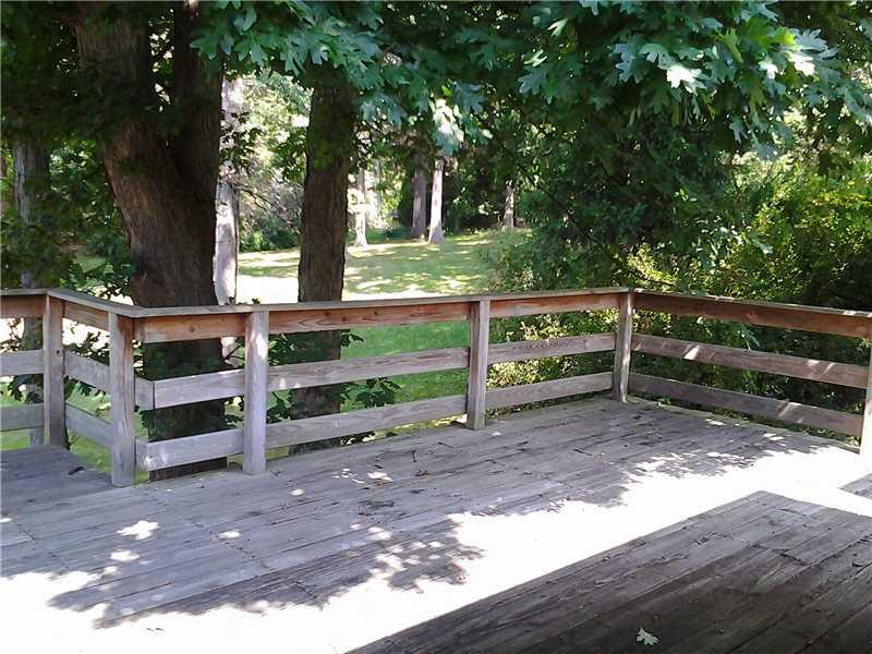 311 Limerick Road Wexford, PA 15090 - Photo 7 of 8 Patio/Deck.