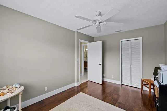 $195,000 | 2950 Southeast Ocean Boulevard, Unit 1196, Stuart, FL 34996