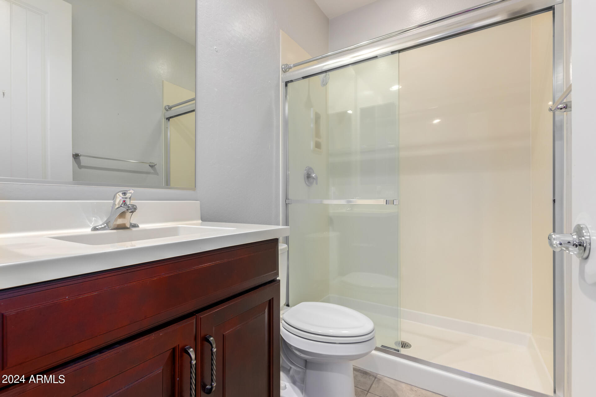 20069 Rosa Road Queen Creek, AZ 85142 - Photo 36 of 50 Bathroom - West En Suite