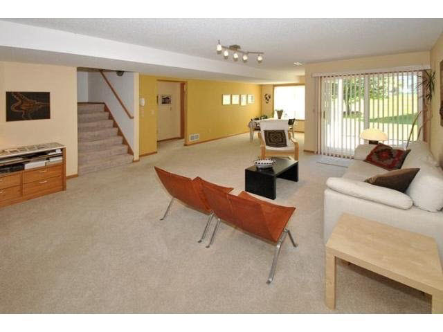 8673 Callahan Trail Inver Grove Heights, MN 55076 - Photo 12 of 18 Gallery Image 12