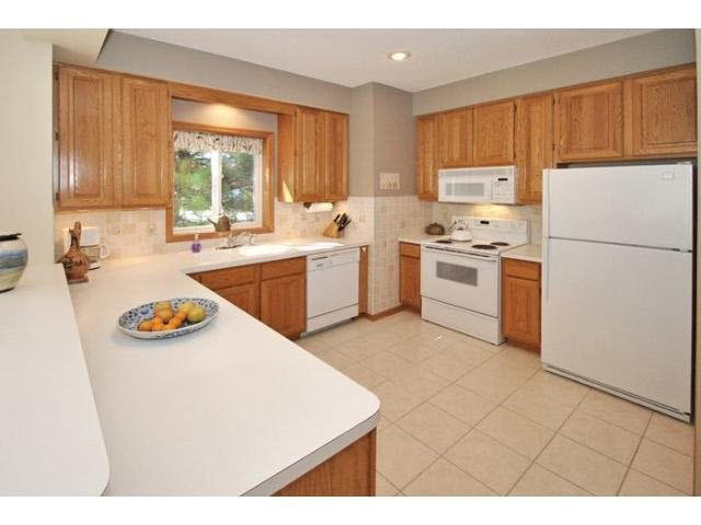8673 Callahan Trail Inver Grove Heights, MN 55076 - Photo 2 of 18 Gallery Image 2