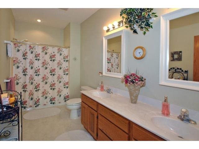 8673 Callahan Trail Inver Grove Heights, MN 55076 - Photo 9 of 18 Gallery Image 9