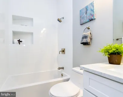 $1,290,000 | 35 T Street Northwest, Washington, DC 20001