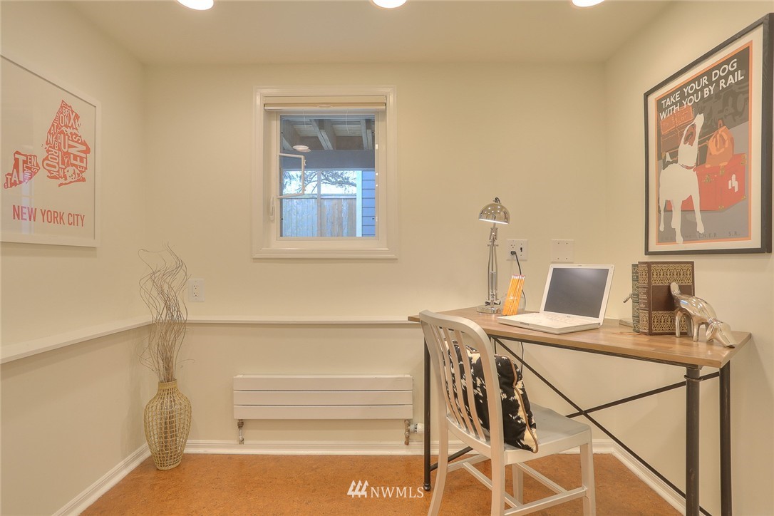 355 North 76th Street Seattle, WA 98103 - Photo 20 of 24