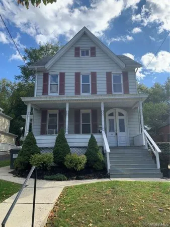$1,625 | 103 West Main Street, Unit 1, Walden, NY 12586