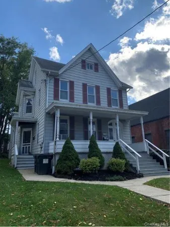 $1,625 | 103 West Main Street, Unit 1, Walden, NY 12586