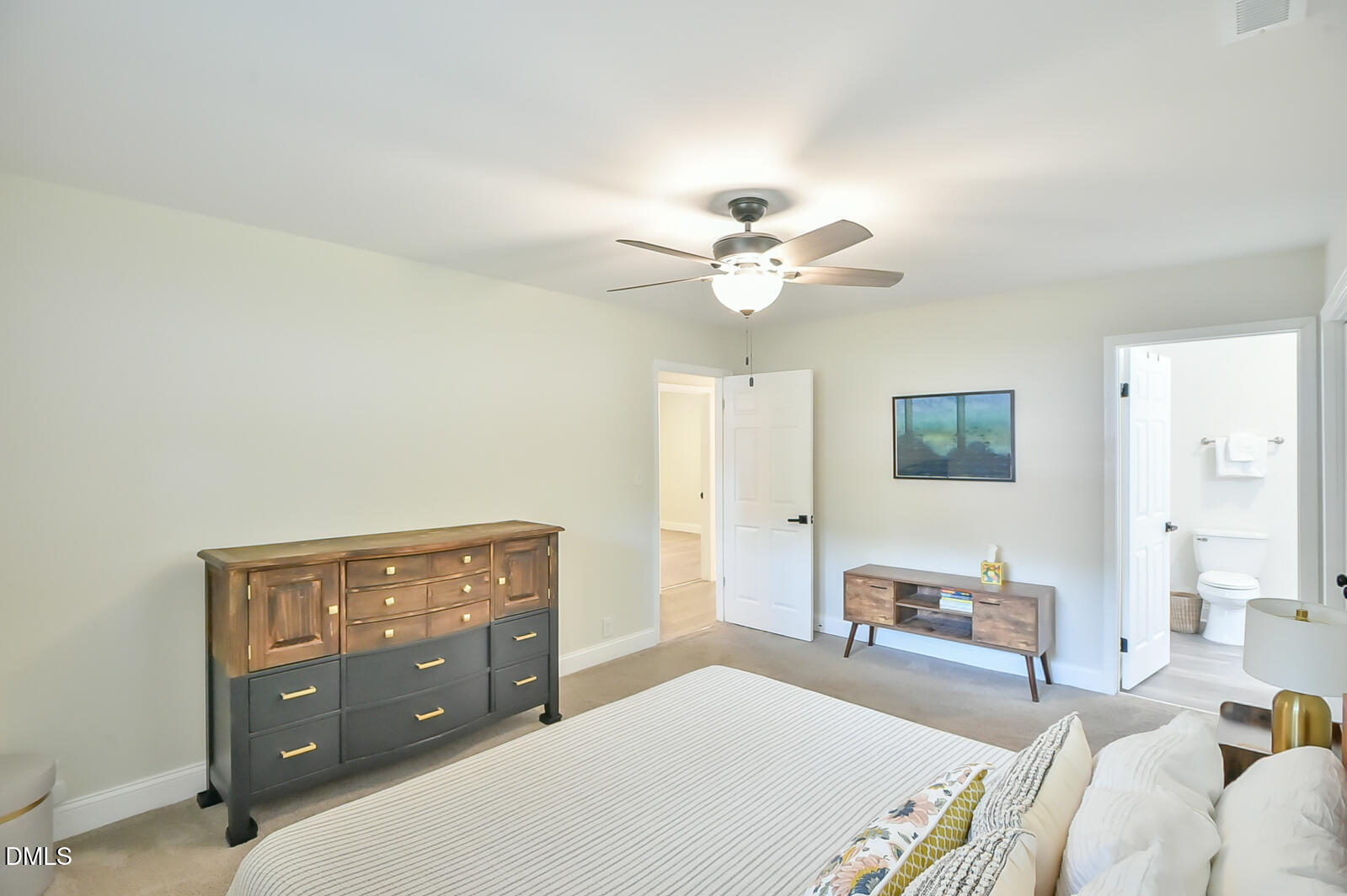 3811 Pickett Road Durham, NC 27705 - Photo 32 of 39