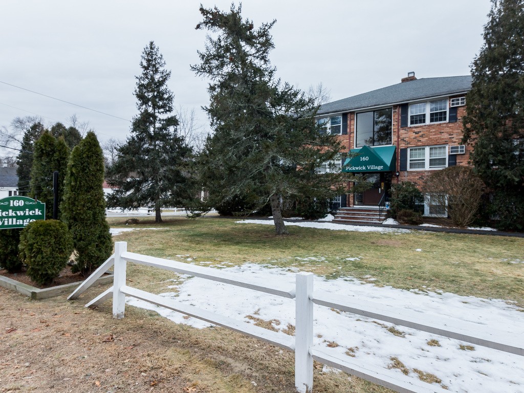 160 Tyngsboro Road, Unit 19 Chelmsford, MA 01863 - Photo 3 of 13