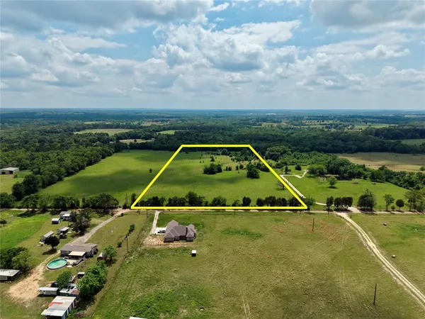 $230,000 | 2913 County Road 2913, Eustace, TX 75124