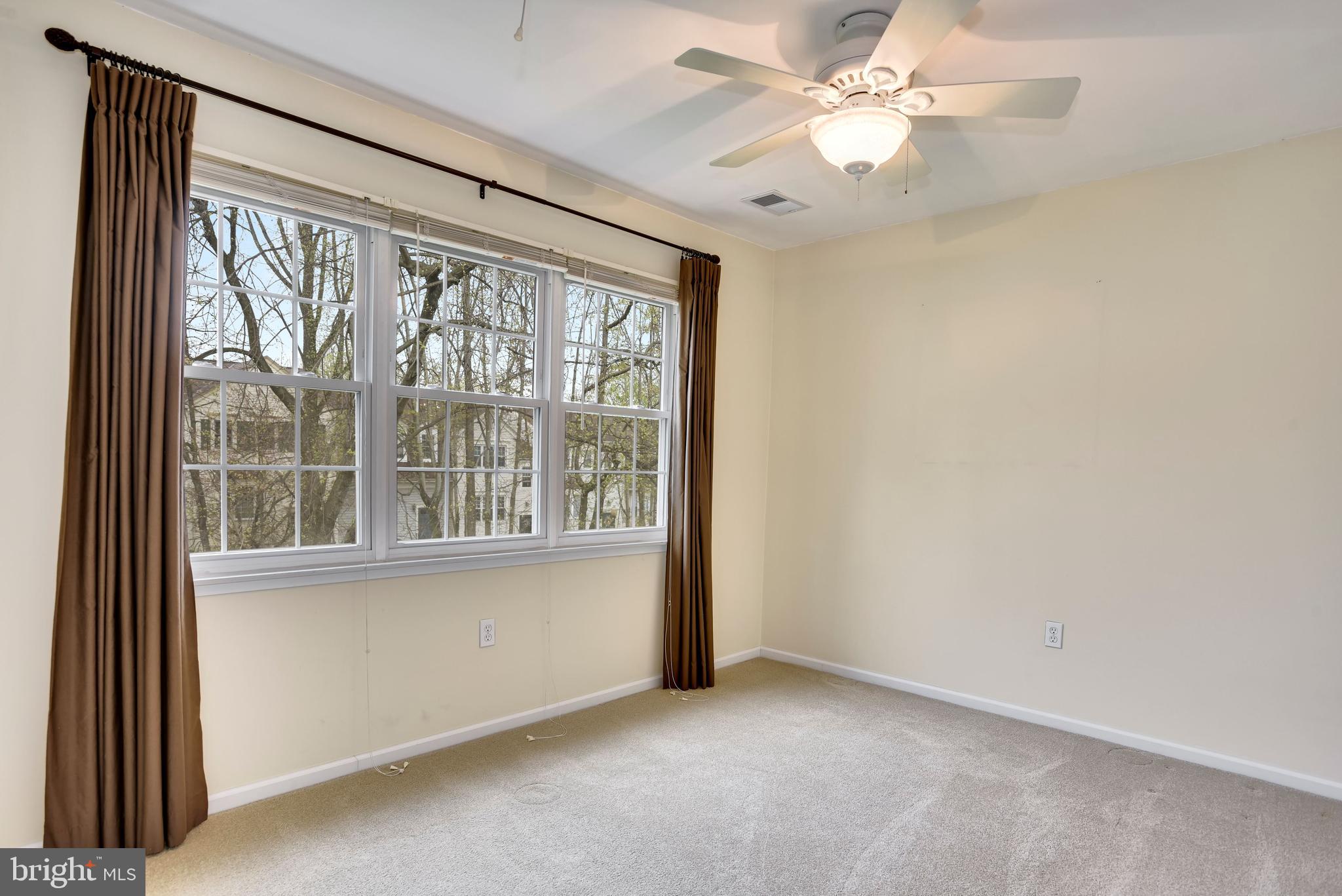 2357 Hunters Square Court Reston, VA 20191 - Photo 17 of 35