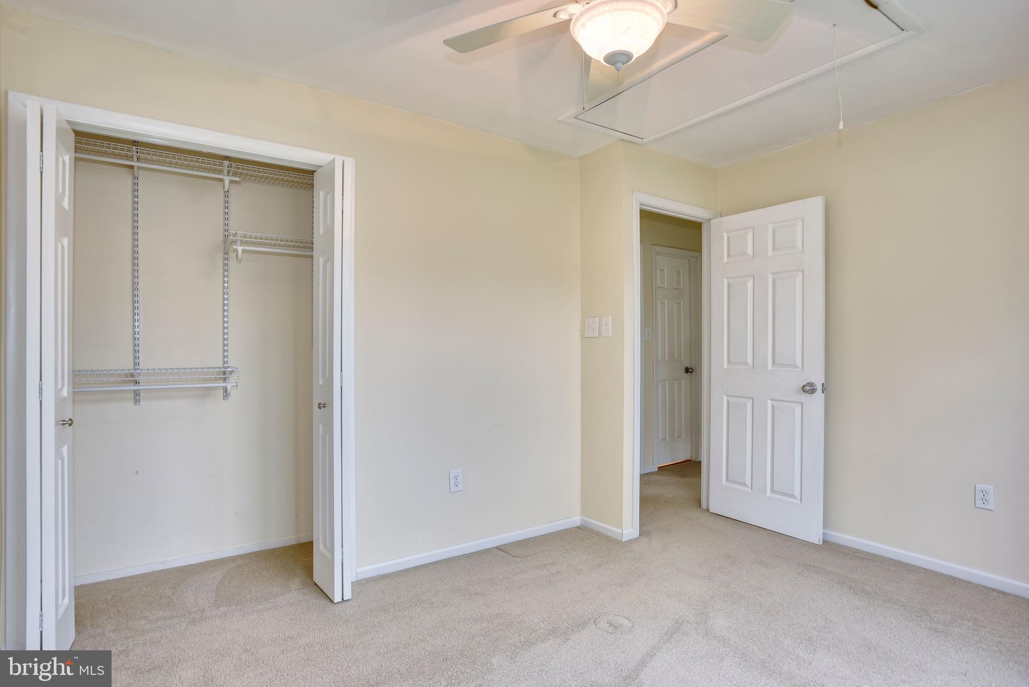 2357 Hunters Square Court Reston, VA 20191 - Photo 18 of 35