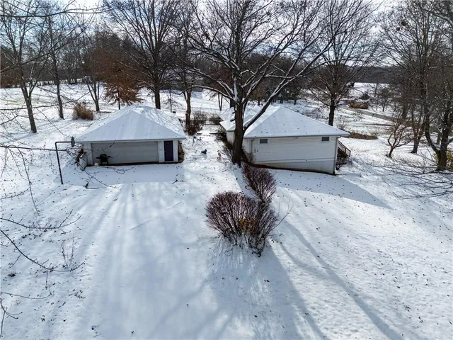 $399,000 | 16211 Kountryridge Drive, Kearney, MO 64060