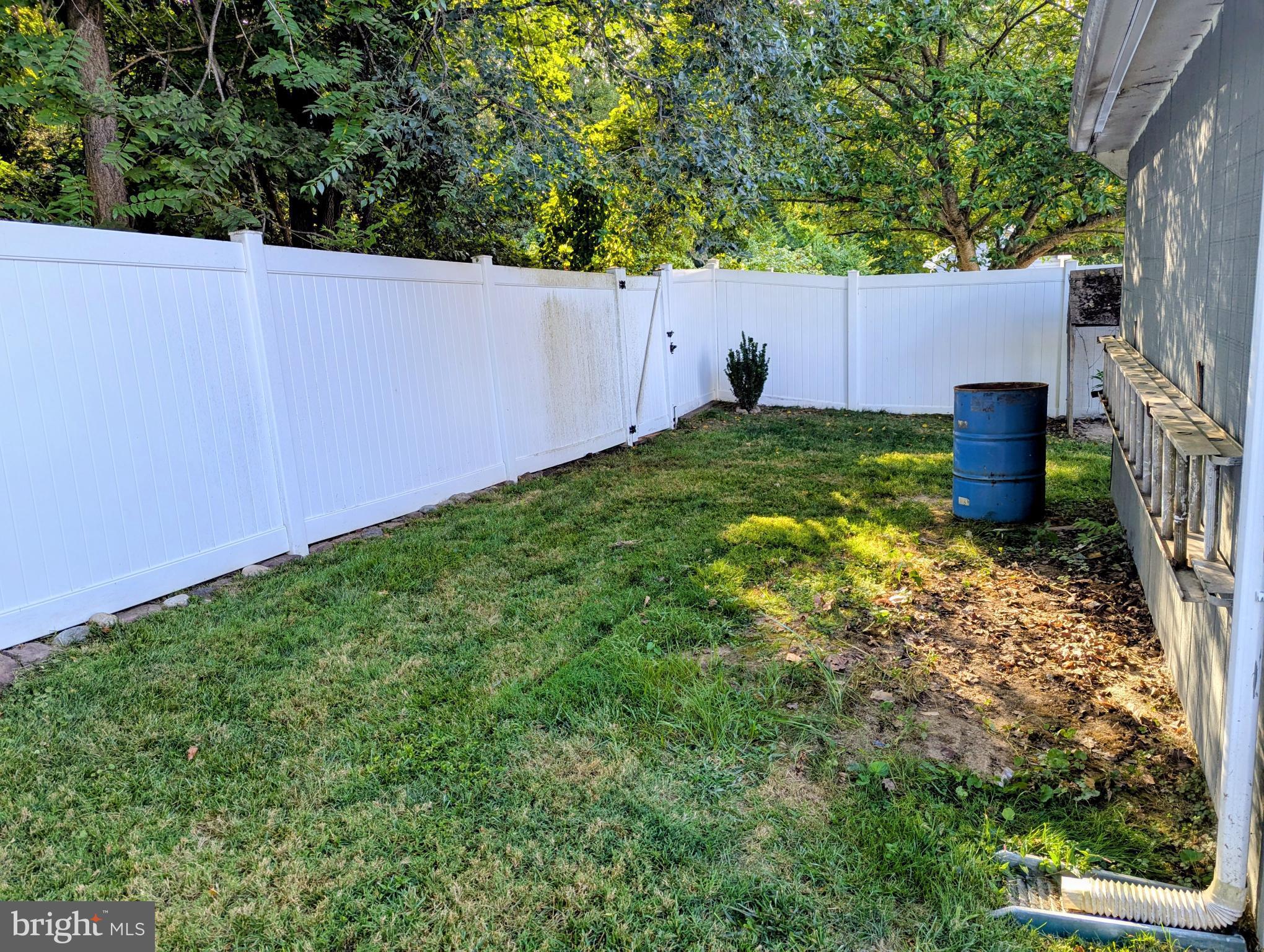 4917 Shepherd Street Brookhaven, PA 19015 - Photo 34 of 34 a view of a backyard
