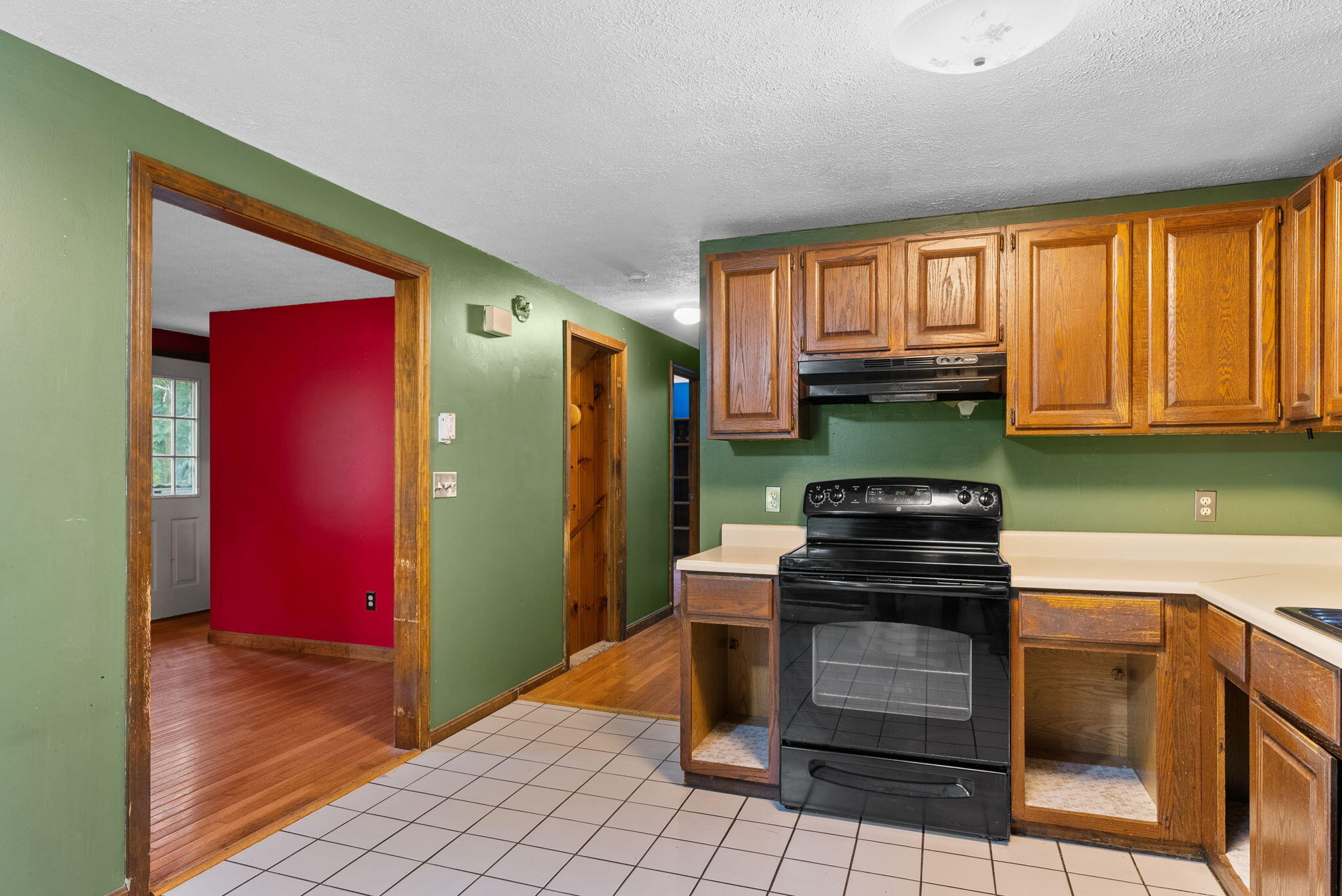 55 Lone Pine Road North Waterboro, ME 04061 - Photo 9 of 25 19-web-or-mls-DSC09103