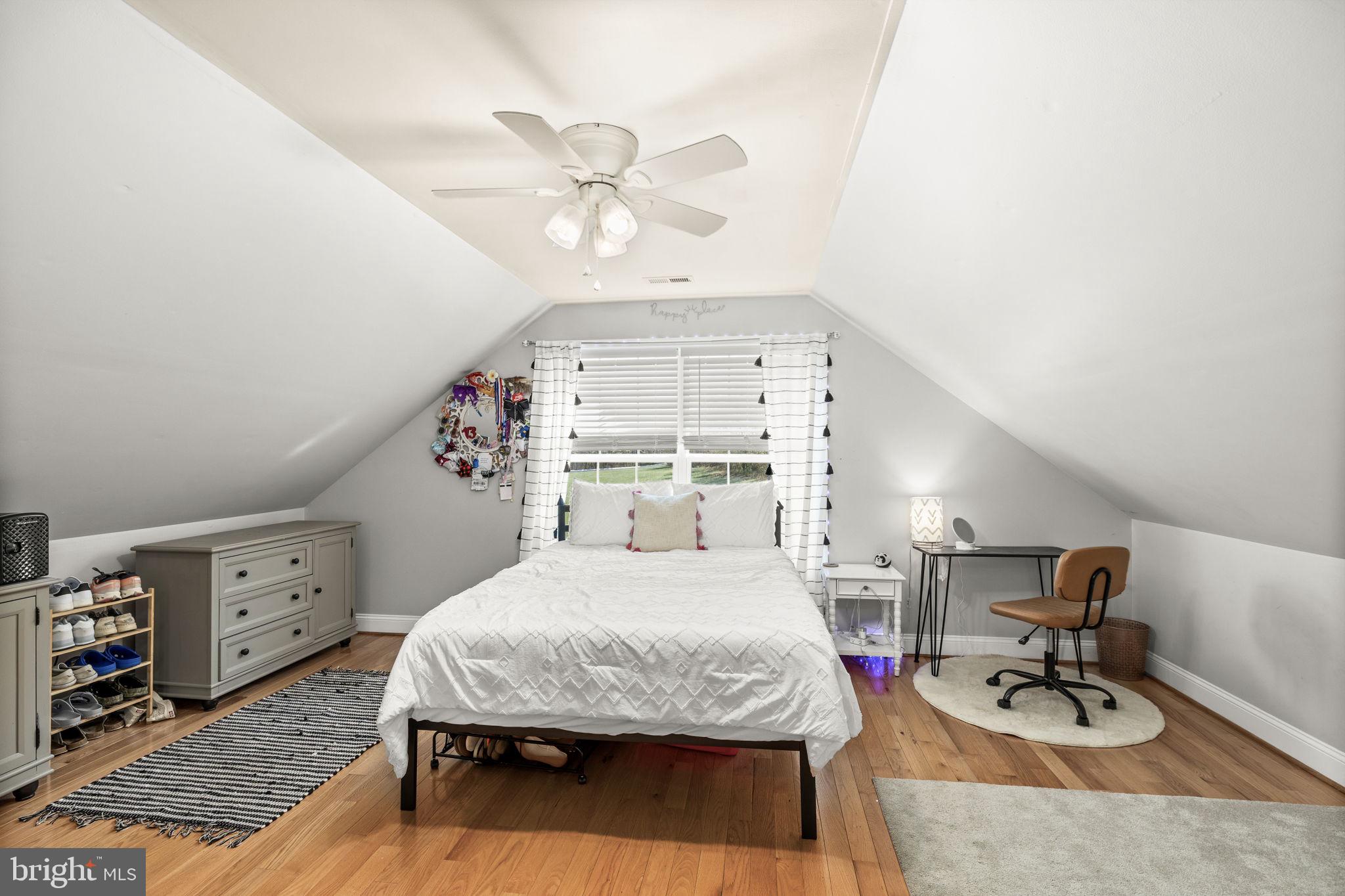 3063 Etlan Road Etlan, VA 22719 - Photo 25 of 49 Bedroom #4 on Upper Level