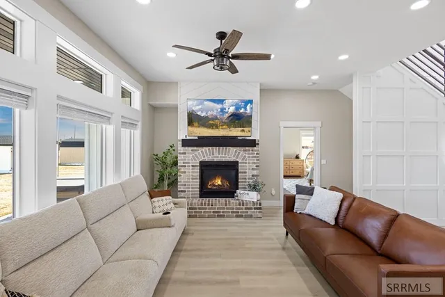 $1,110,000 | 3698 East Autumn Hts Drive, Rigby, ID 83442