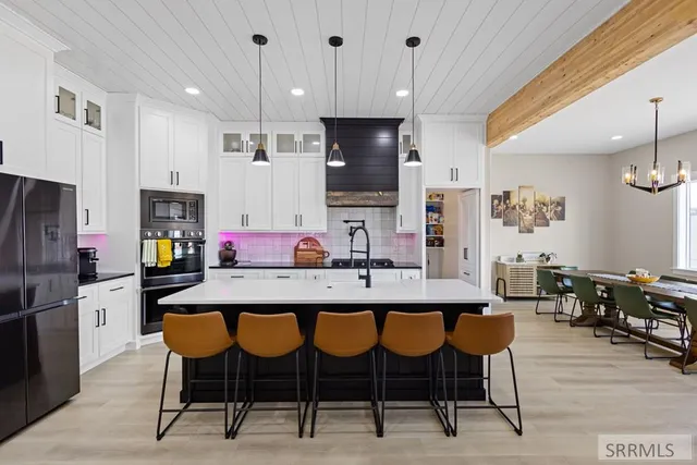 $1,110,000 | 3698 East Autumn Hts Drive, Rigby, ID 83442