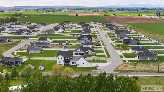 $1,110,000 | 3698 East Autumn Hts Drive, Rigby, ID 83442