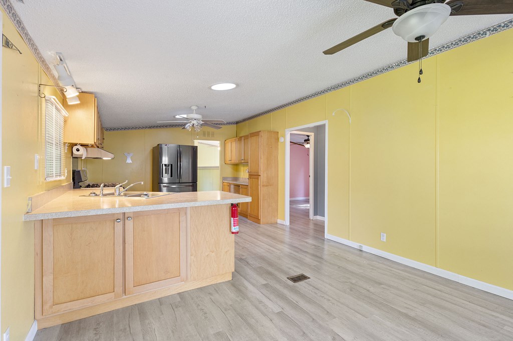 39 South Point Harbor Drive Chappells, SC 29037 - Photo 8 of 31 Gallery Image 8