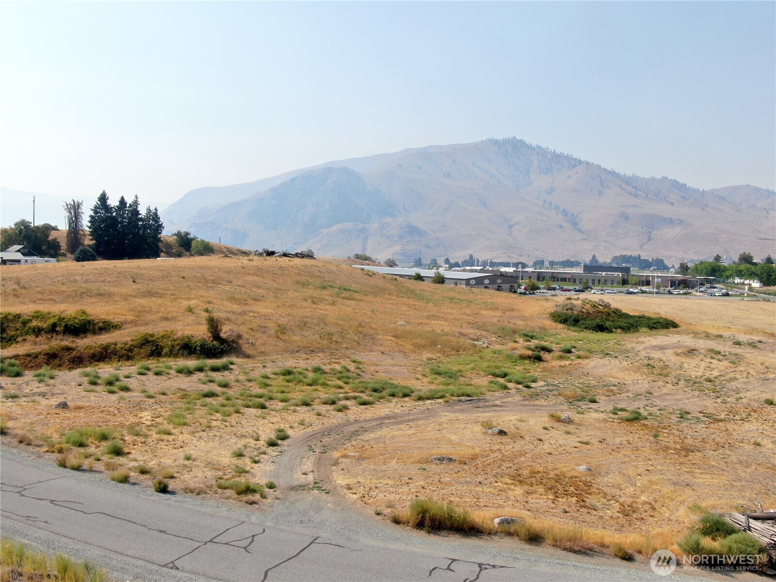 30 Isenhart Road Chelan, WA 98816 - Photo 8 of 10 a view of ocean view with beach