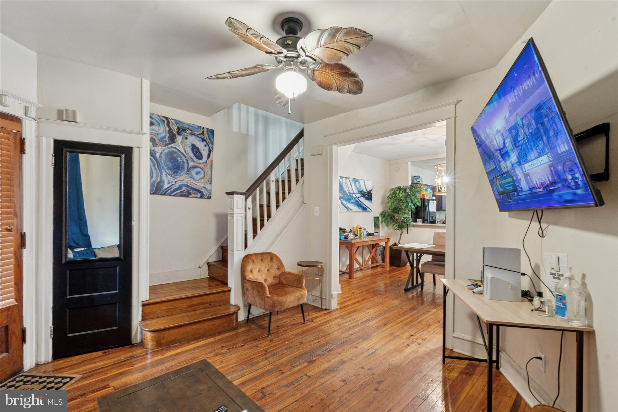 2088 Bridge Street Philadelphia, PA 19124 - Photo 3 of 10