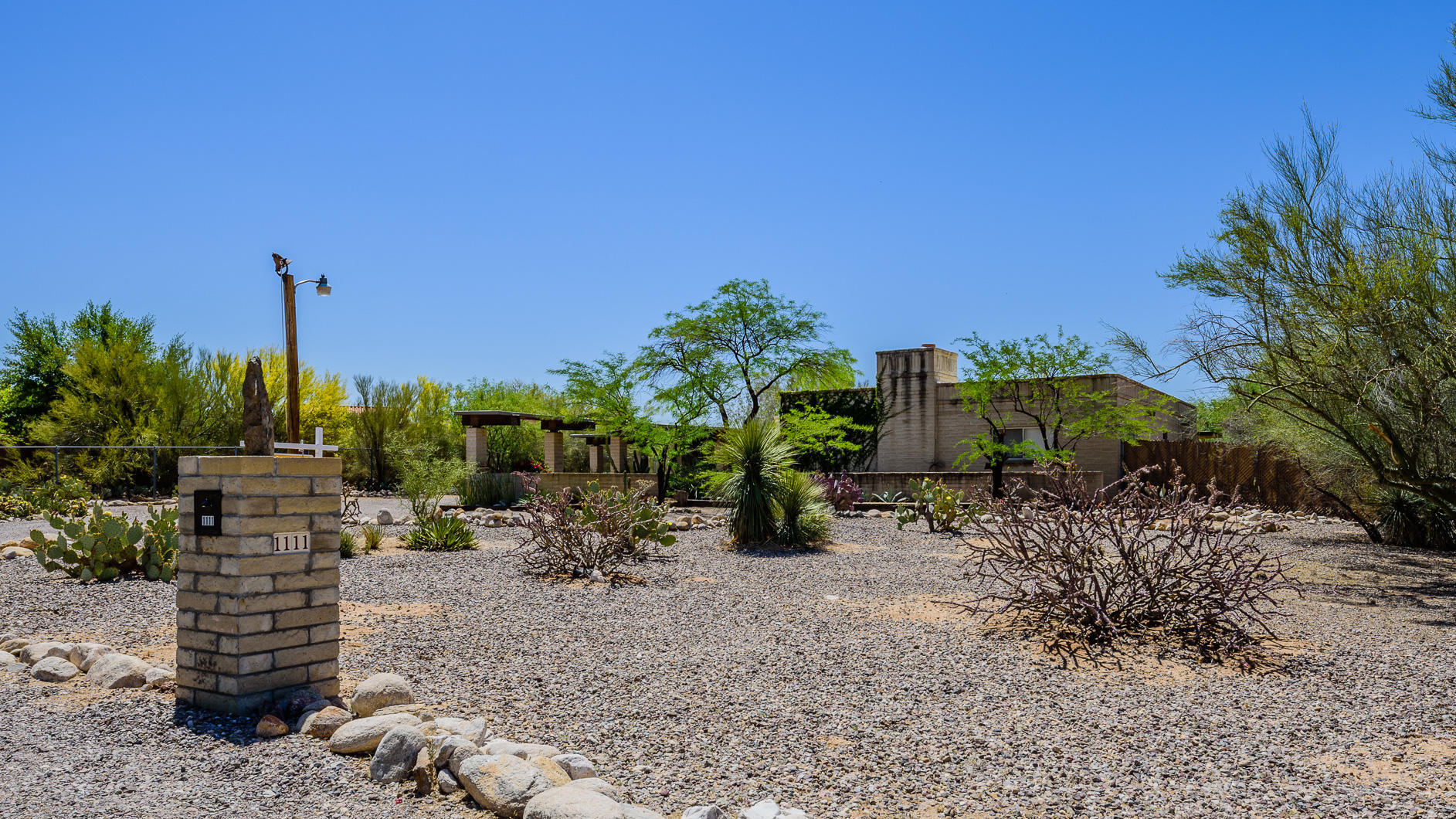 1111 West Middleton Road Tucson, AZ 85704 - Photo 1 of 49 Gallery Image 1