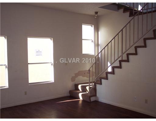 3980 Lincoln Road Las Vegas, NV 89115 - Photo 4 of 12 Property Photo.