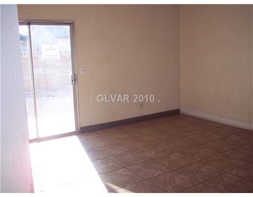 3980 Lincoln Road Las Vegas, NV 89115 - Photo 5 of 12 Property Photo.