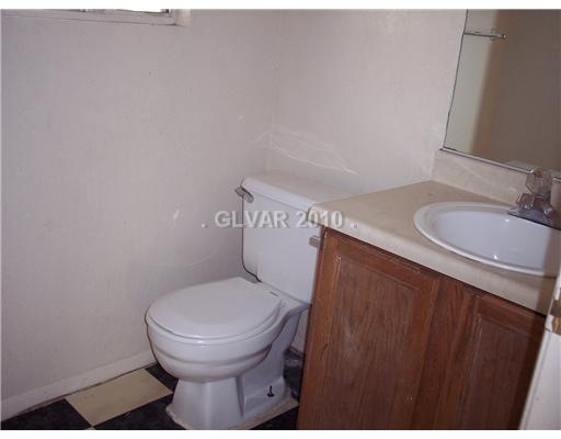 3980 Lincoln Road Las Vegas, NV 89115 - Photo 9 of 12 Property Photo.