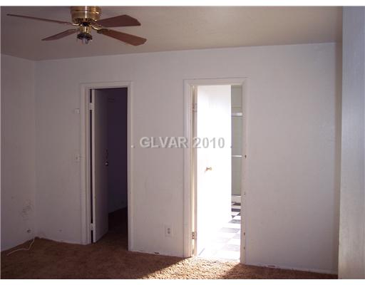 3980 Lincoln Road Las Vegas, NV 89115 - Photo 10 of 12 Property Photo.