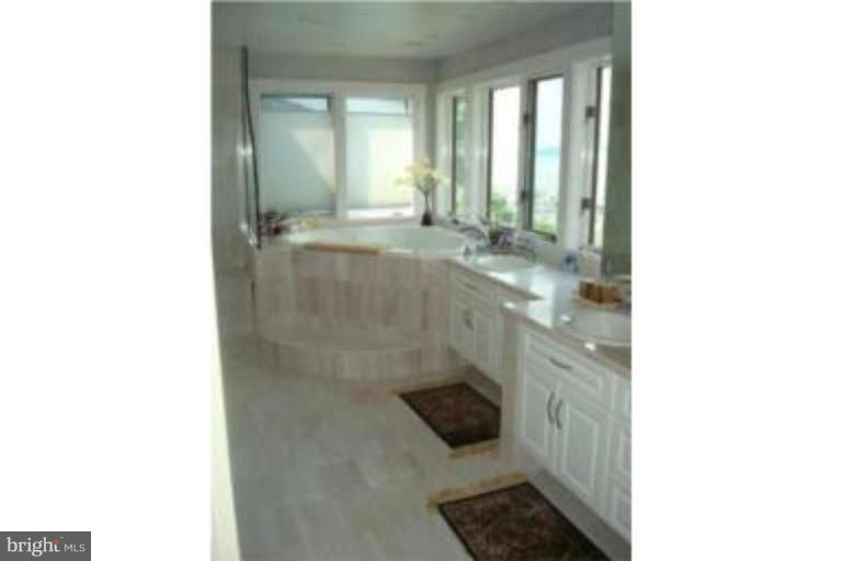 1180 River Bay Road Annapolis, MD 21409 - Photo 21 of 21 Master Bath