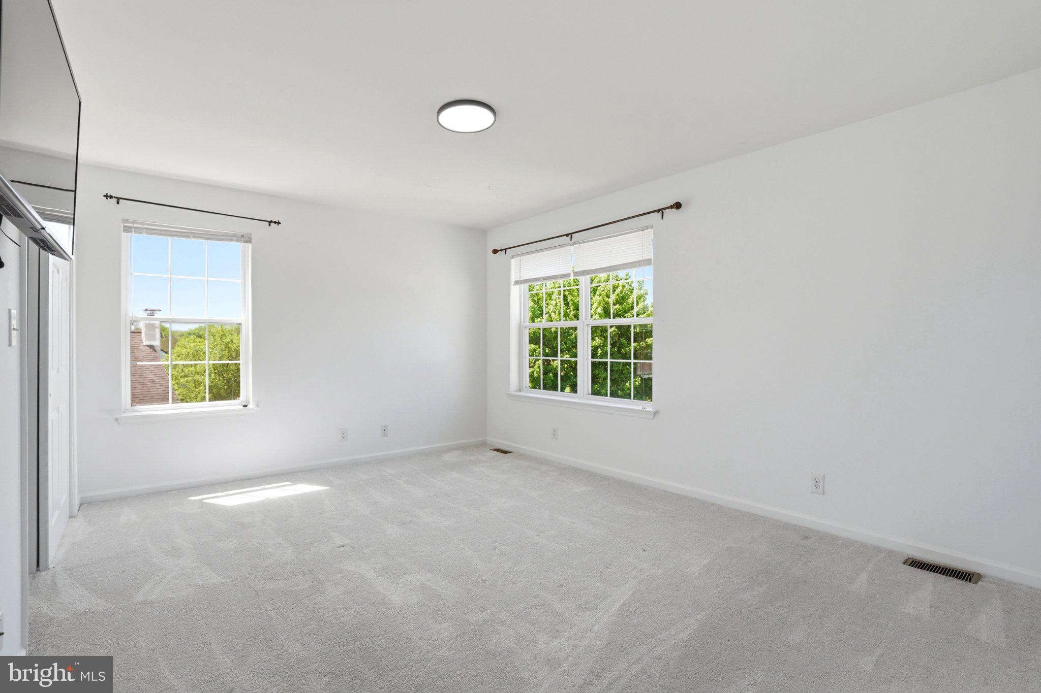296 Alderfer Road Harleysville, PA 19438 - Photo 18 of 41 Bright and airy blank canvas awaits.