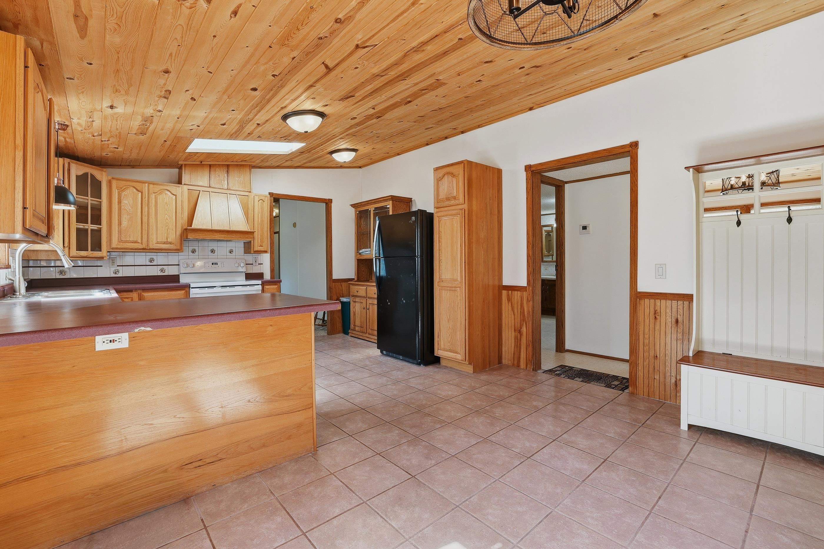 10172 Otto Road Amherst, WI 54406 - Photo 13 of 49