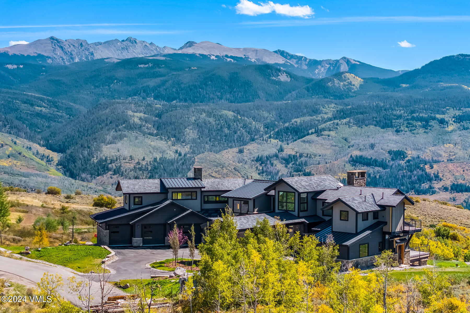 966 Webb Peak Edwards, CO 81632 - Photo 67 of 70 an aerial view of a house with a big yard