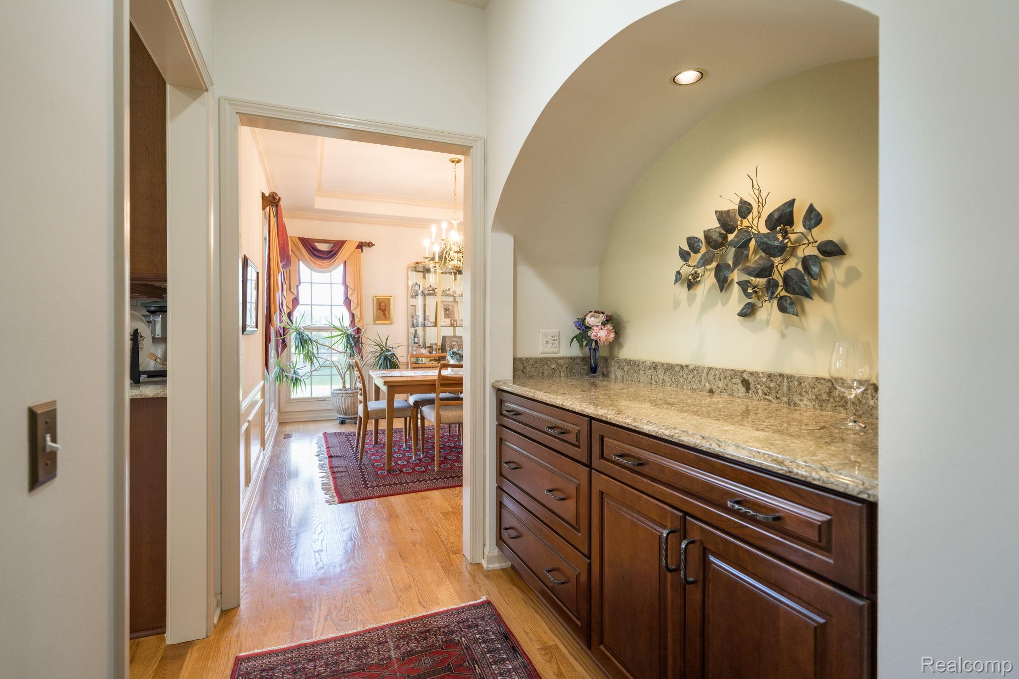 1708 Devonwood Drive Rochester, MI 48306 - Photo 16 of 70 9-web-or-mls-1708 Devonwood Dr-9.jpg