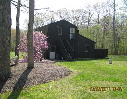 484 Gardiner Road Richmond, RI 02892 - Photo 4 of 12 Parking Lot/Garage.