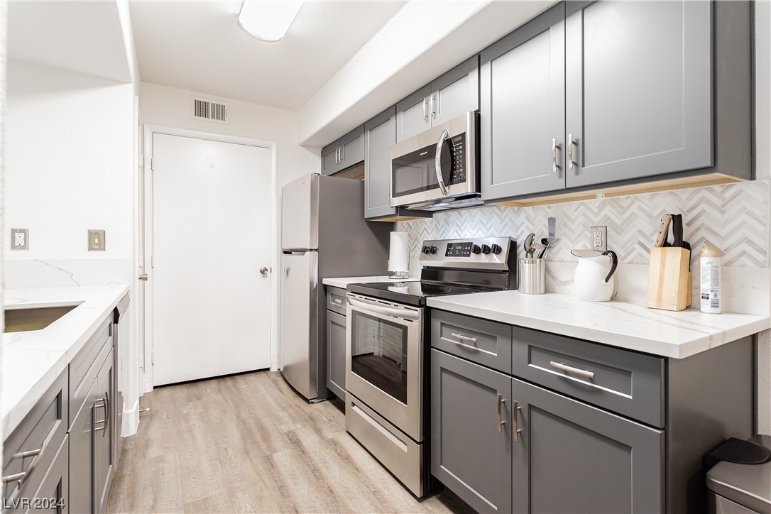 2300 East Silverado Ranch Boulevard, Unit 1011 Las Vegas, NV 89123 - Photo 6 of 27