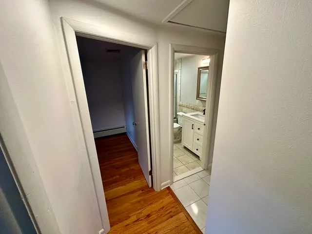 $329,900 | 5 Shelley Street, Cromwell, CT 06416