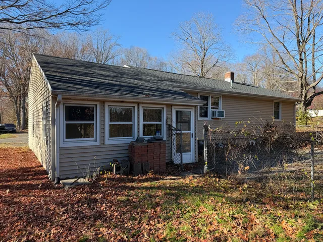 $329,900 | 5 Shelley Street, Cromwell, CT 06416