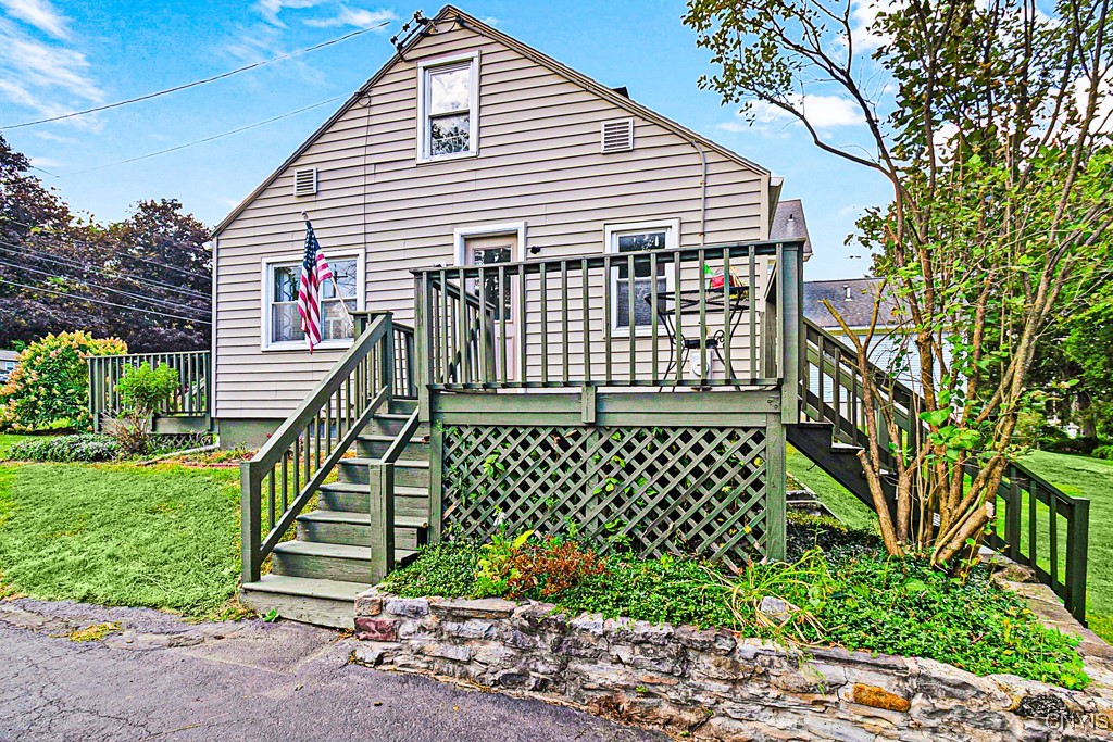 127 1/2 Oxford Road New Hartford, NY 13413 - Photo 6 of 33