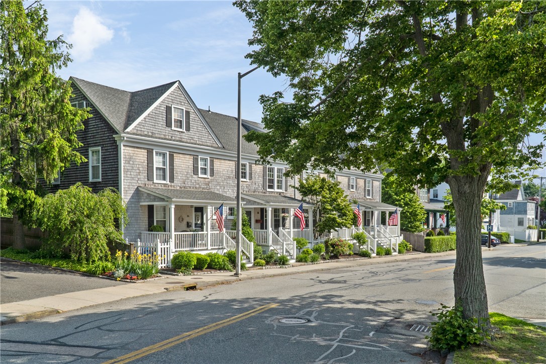 88 Kay Street Newport, RI 02840 - Photo 1 of 43