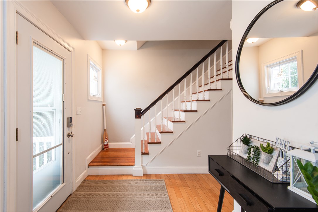 88 Kay Street Newport, RI 02840 - Photo 18 of 43