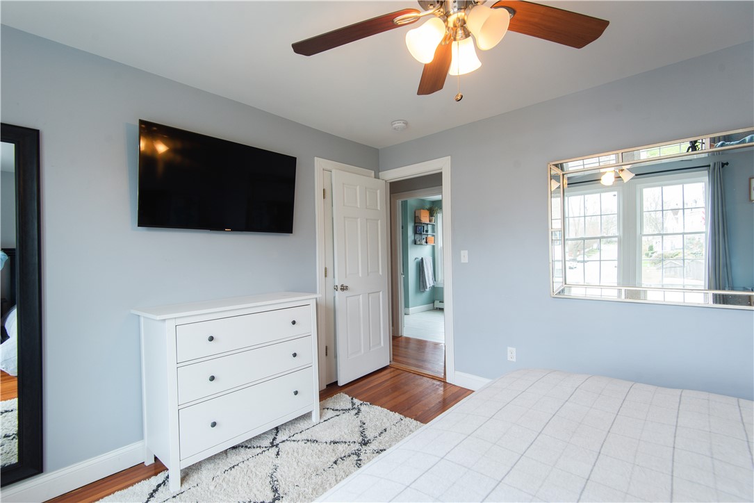 88 Kay Street Newport, RI 02840 - Photo 26 of 43