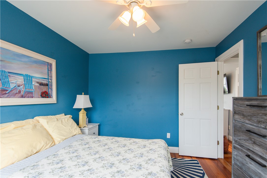 88 Kay Street Newport, RI 02840 - Photo 28 of 43