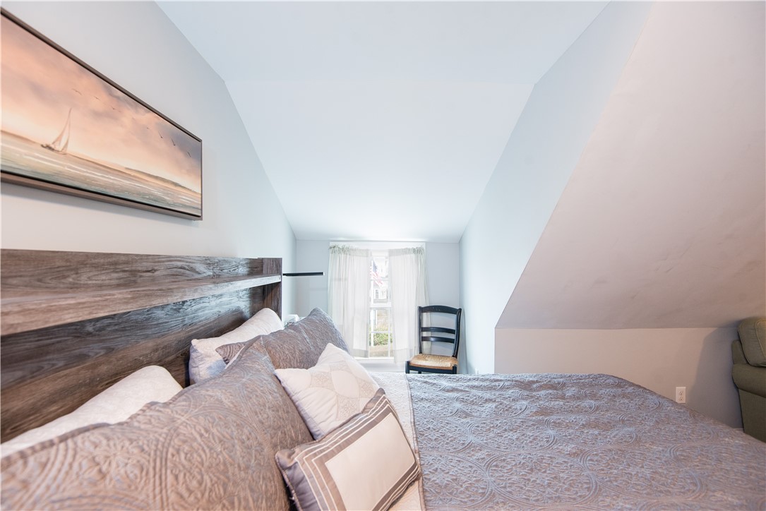 88 Kay Street Newport, RI 02840 - Photo 32 of 43