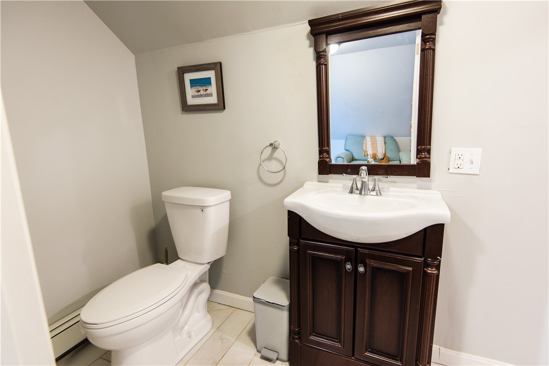 88 Kay Street Newport, RI 02840 - Photo 35 of 43