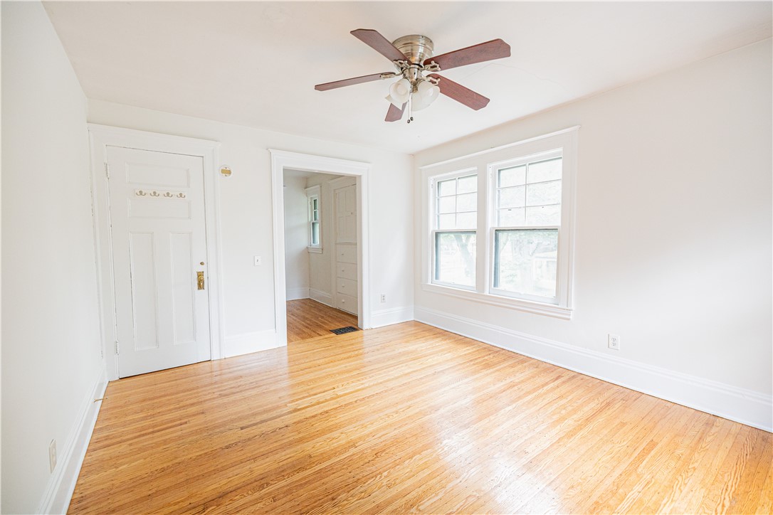 42 Thayer Street Rochester, NY 14607 - Photo 22 of 32